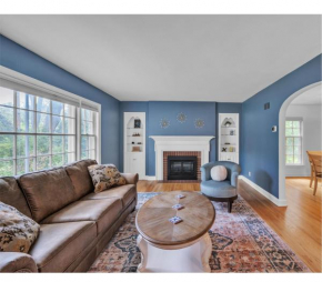 Entire House for Rent Fully Equipped Walking Distance home